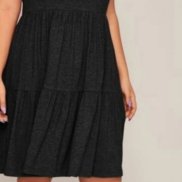 Dress - Picture 3 of 6